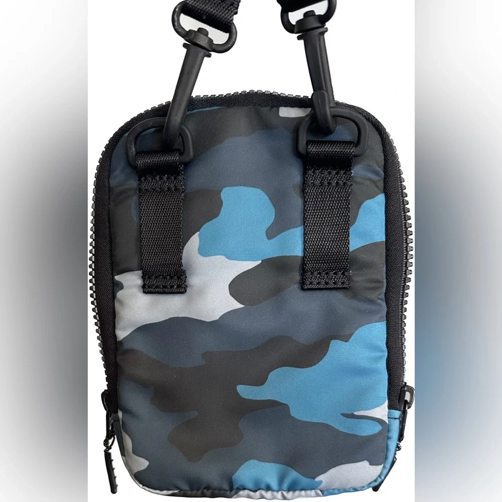 Lululemon Easy Access Crossbody Bag in Heritage Camo 365